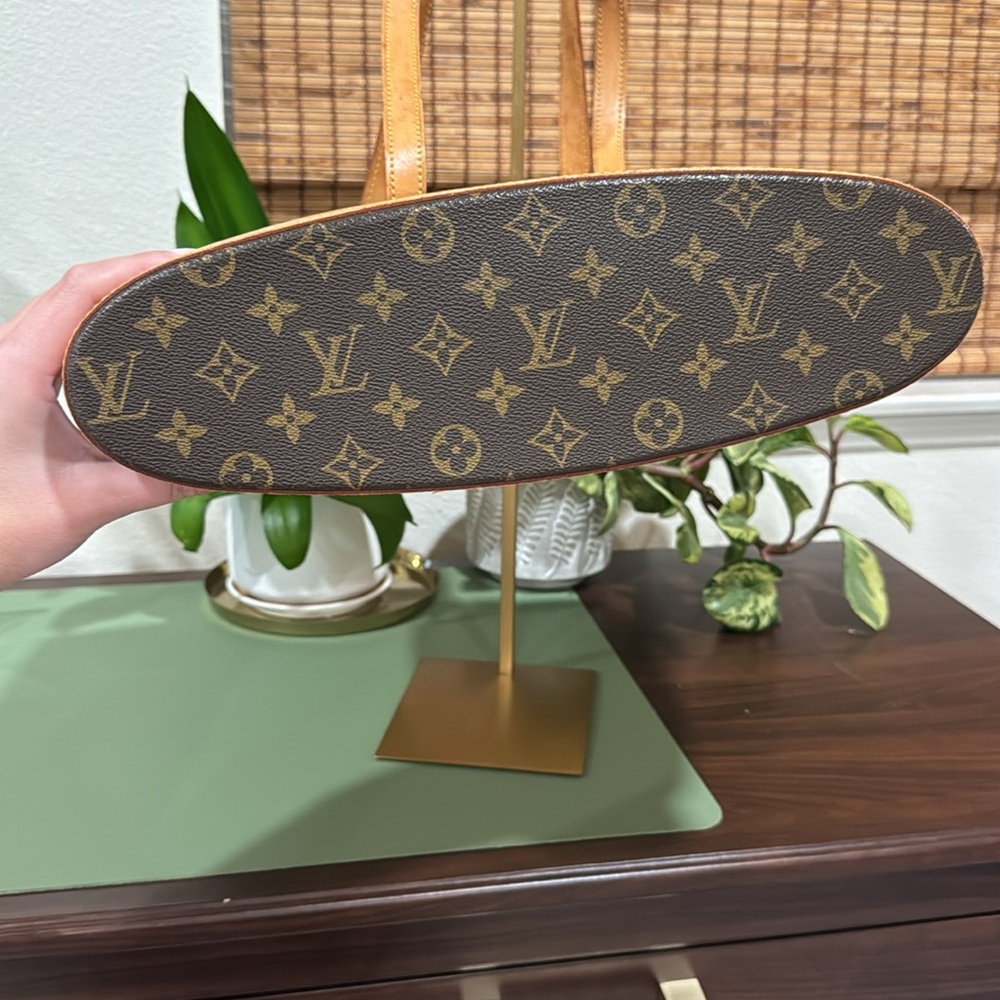 Louis Vuitton Brown and Tan Tote - Picture 4 of 11